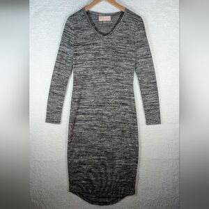 292-Anthropologie Gray Long Sleeve Dress